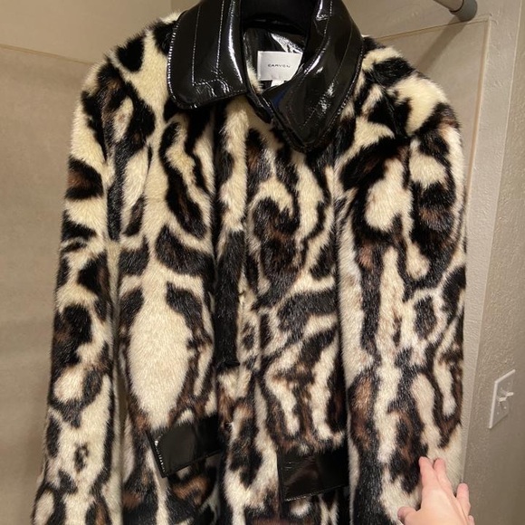 Carven Animal Print Faux Fur Coat - Picture 5 of 16